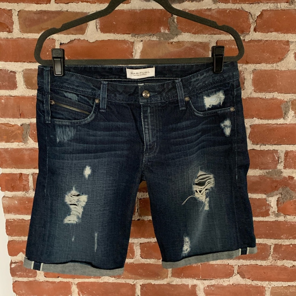 Habitual Bermuda jean denim shorts 28 distressed
